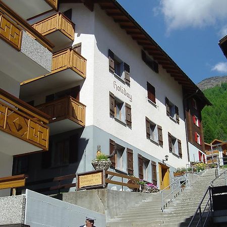 Apartmenthaus Holiday Saas Fee المظهر الخارجي الصورة