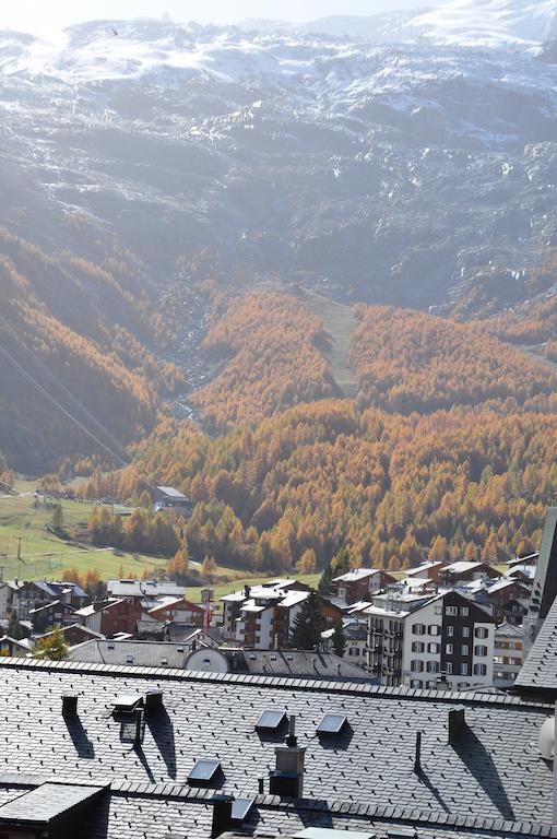 Apartmenthaus Holiday Saas Fee المظهر الخارجي الصورة