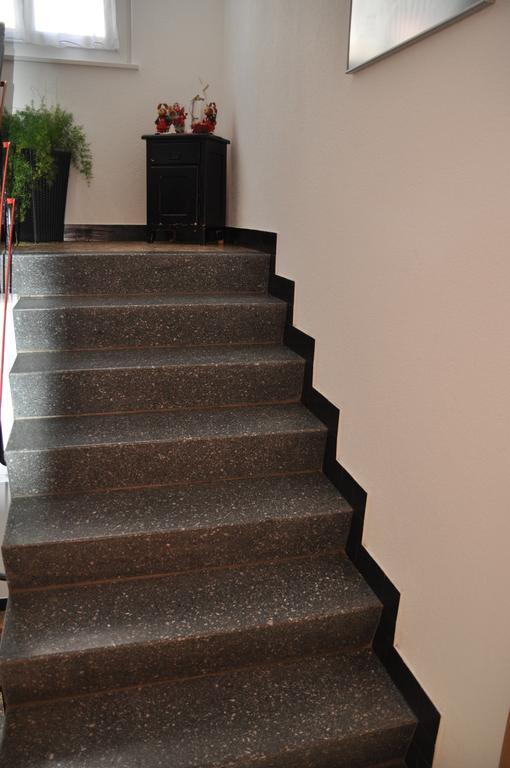 Apartmenthaus Holiday Saas Fee المظهر الخارجي الصورة